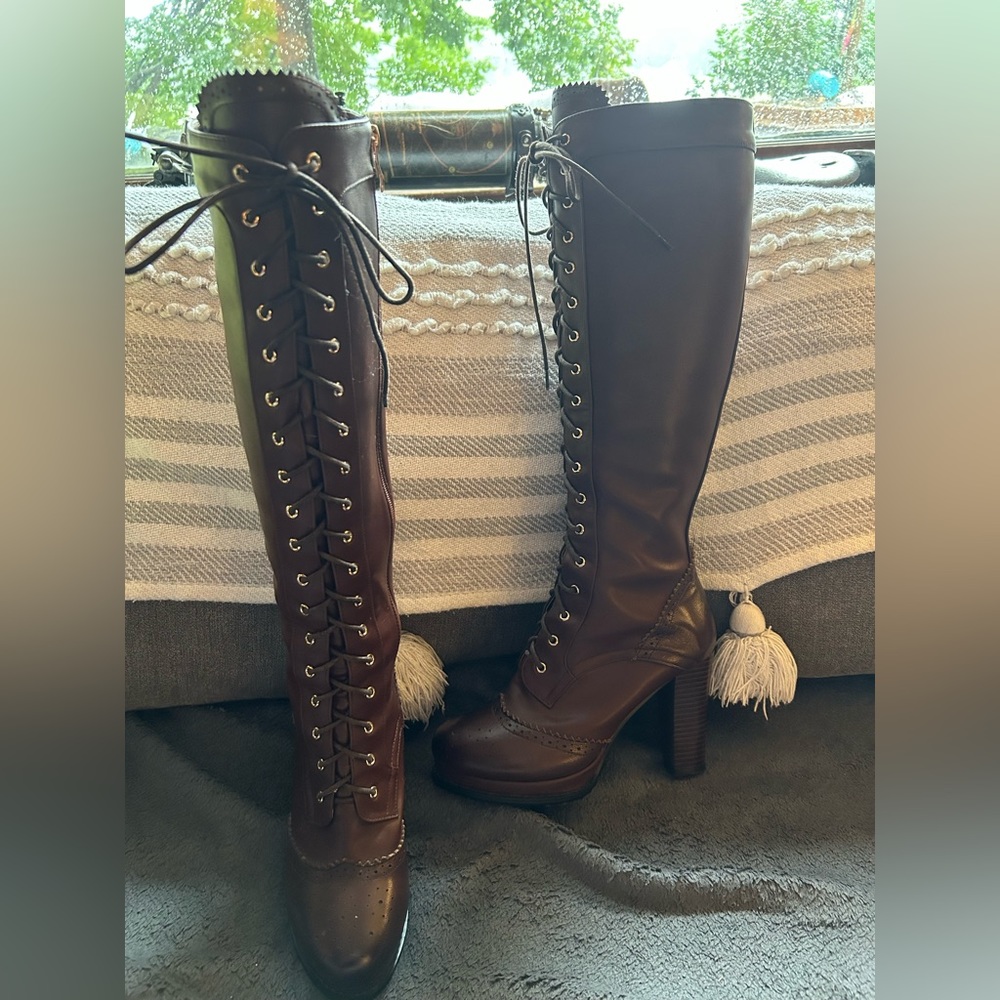 lace-up knee high boots